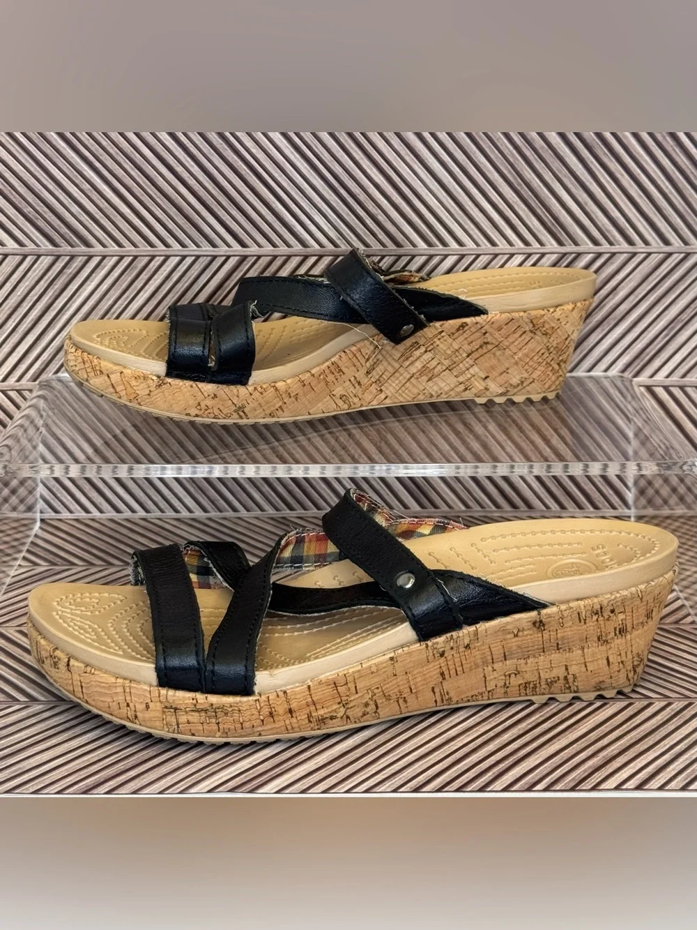 CROCS A-Leigh Mini Wedge Sandal Black Leather straps Cork Wrapped Platform
